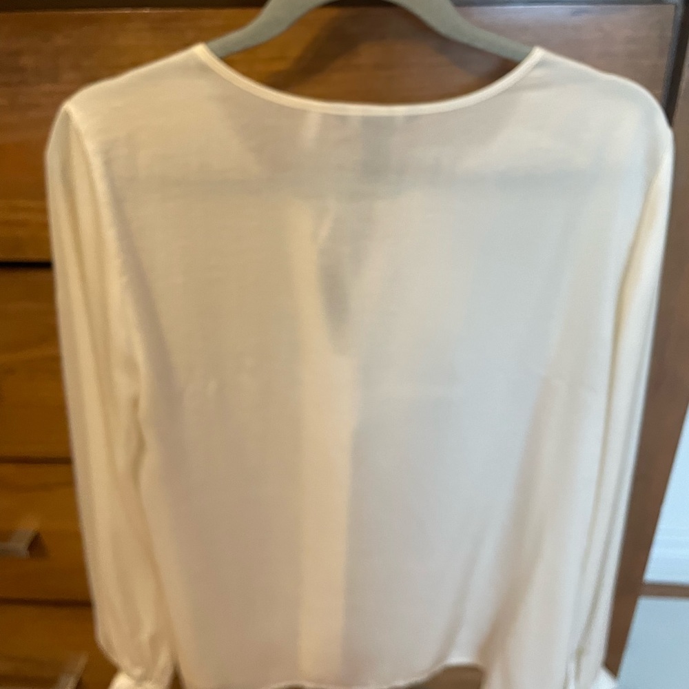 H&M blouse - Picture 3 of 3